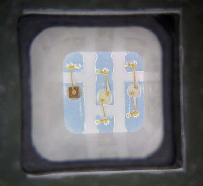 國星3535化身“藍(lán)星”，為“藍(lán)精靈”LED顯示器件注入核心動能